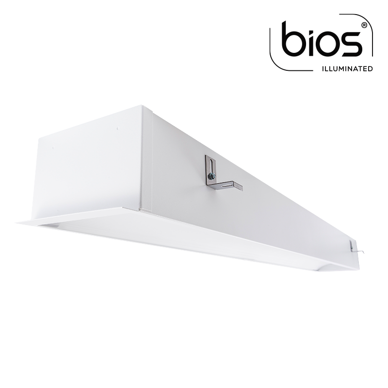 The KURTZON™ ML-GPR-LED-BIOS is a 6”x46” Recessed BIOS® LED Luminaire designed for Patient Rooms and Damp Locations Available with Low Voltage Controller Setup.