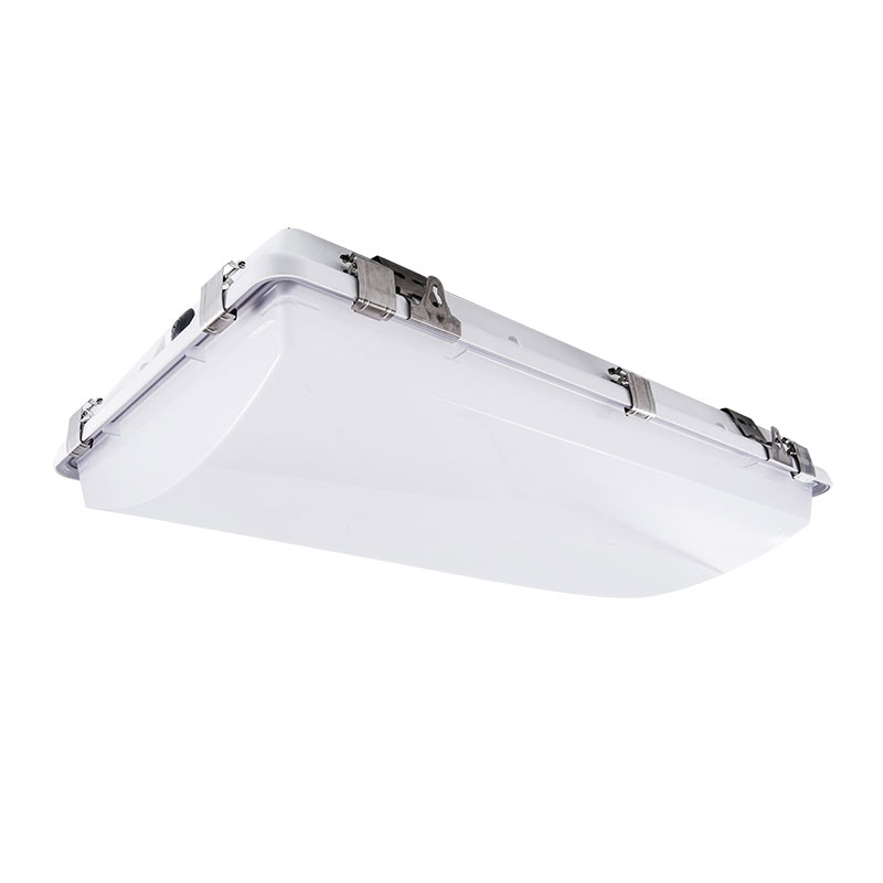 The KURTZON™ FP-SEG-1520-LED is a Food Processing 15” x 2’ Linear Vaportight LED Fixture for Surface or Pendant Mounting. It is NSF listed for food, splash and non-food areas and is suitable for Wet Locations.